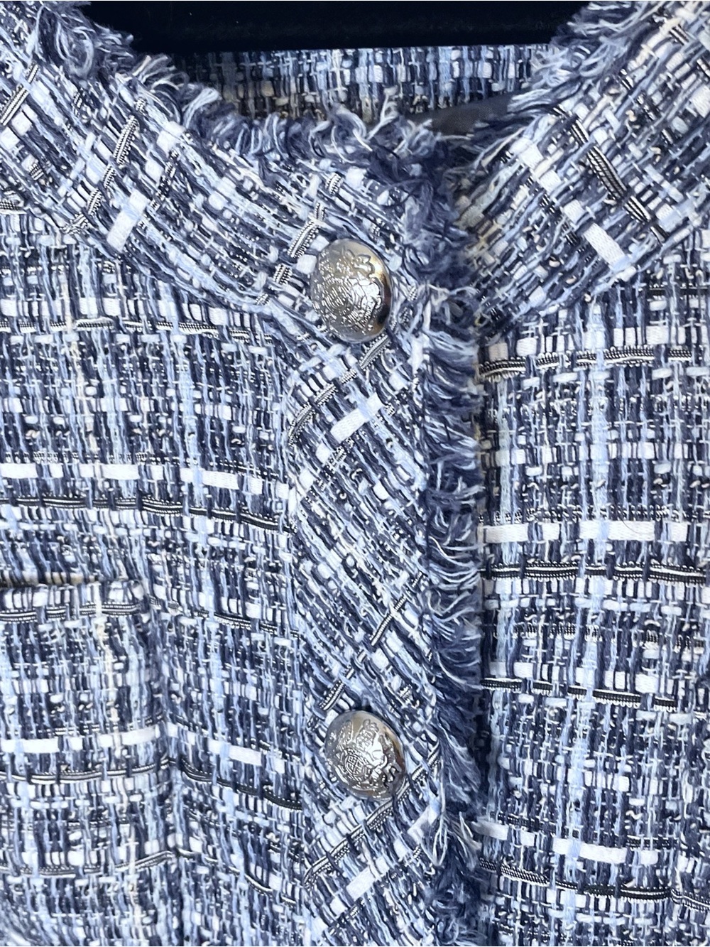 Talbots blue tweed lady jacket blazer with a silver tone button front - Picture 6 of 8